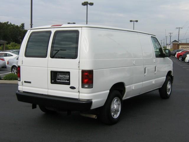 2008 Ford Econoline Unknown