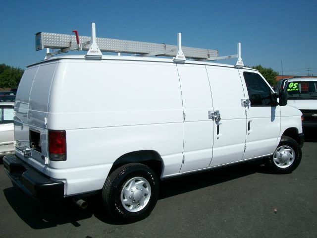 2008 Ford Econoline GT Deluxe Bullitt