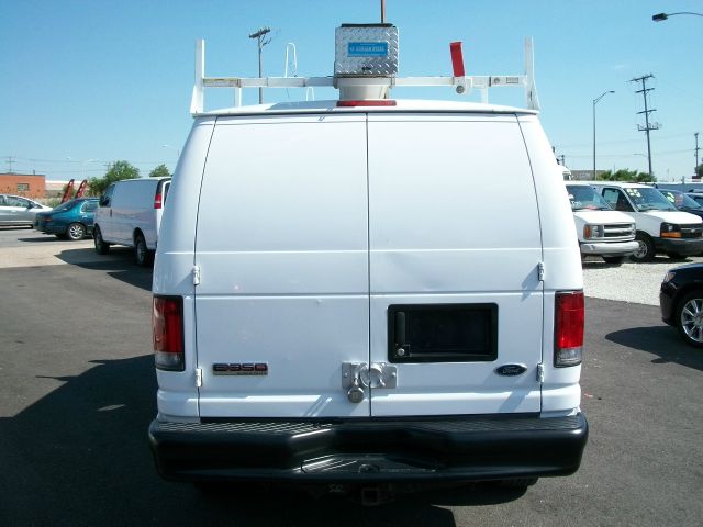 2008 Ford Econoline GT Deluxe Bullitt