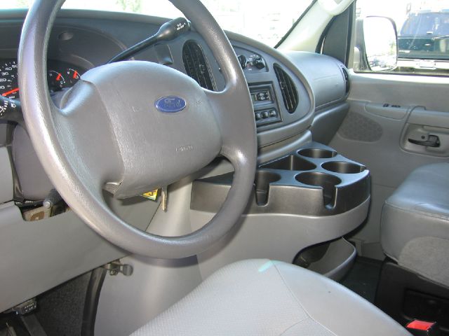 2008 Ford Econoline 2dr I4 Auto EX-L PZEV