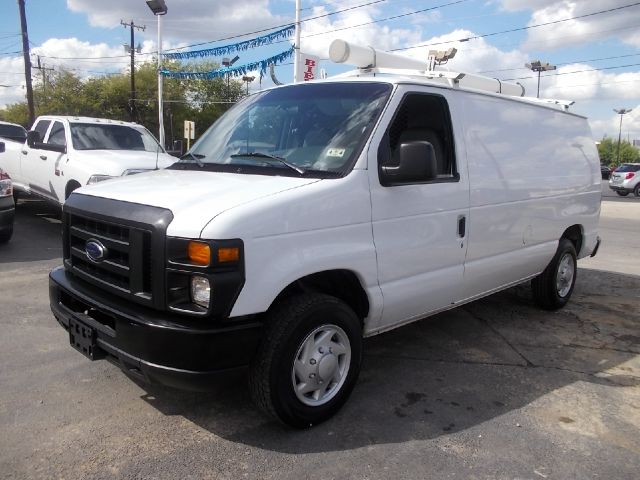 2008 Ford Econoline SE Truck