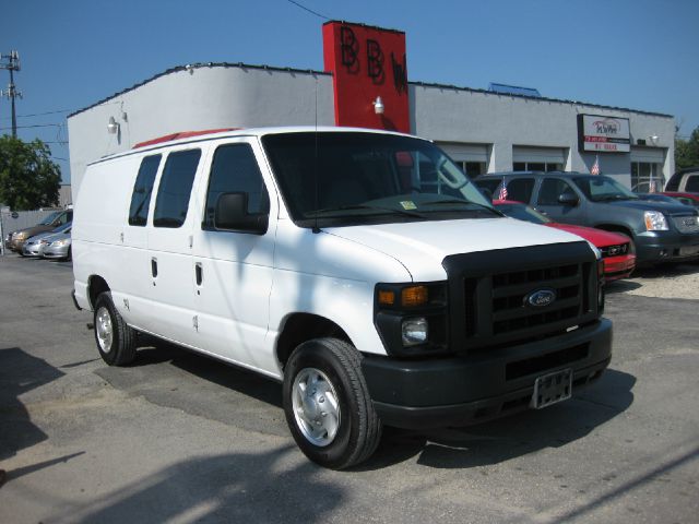 2008 Ford Econoline SE Truck