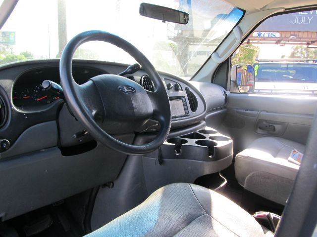 2008 Ford Econoline SE Truck