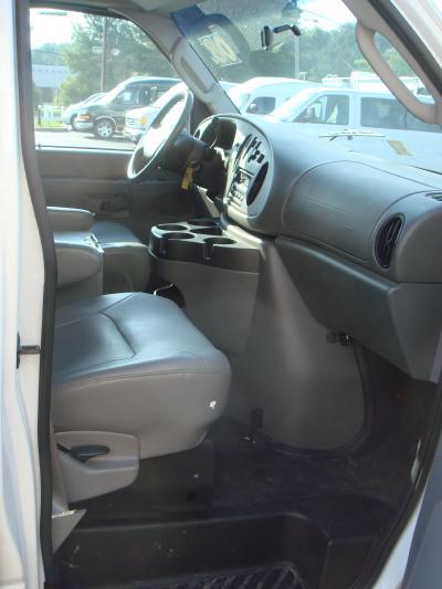 2008 Ford Econoline S 2-door Hatchback