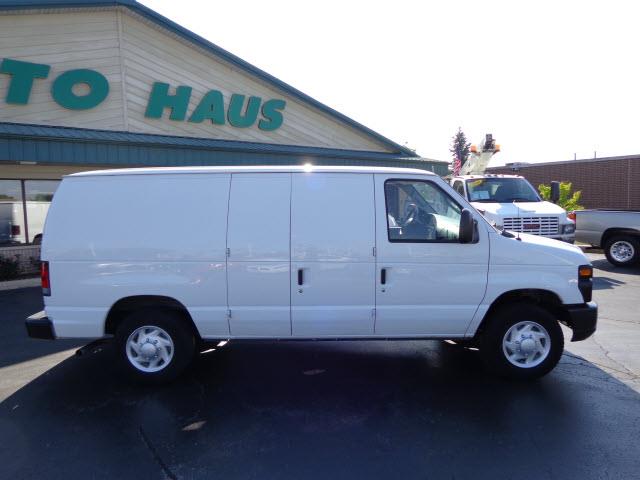 2008 Ford Econoline SE Truck