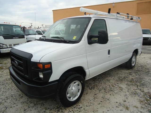 2008 Ford Econoline Lariat Quad Cab 4x4