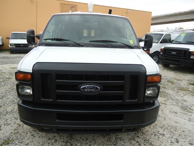 2008 Ford Econoline Lariat Quad Cab 4x4