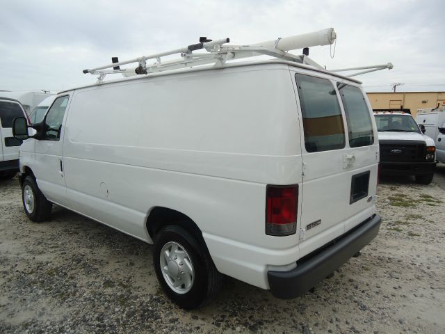 2008 Ford Econoline Lariat Quad Cab 4x4