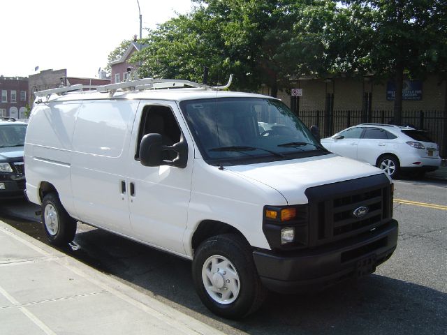 2009 Ford Econoline Awd-turbo