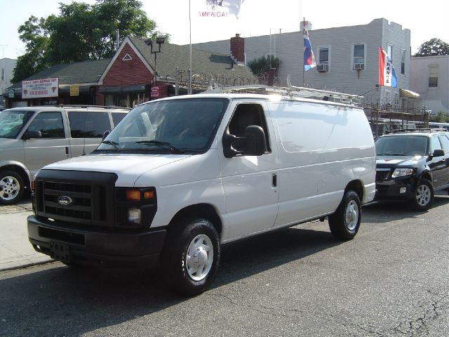 2009 Ford Econoline Awd-turbo