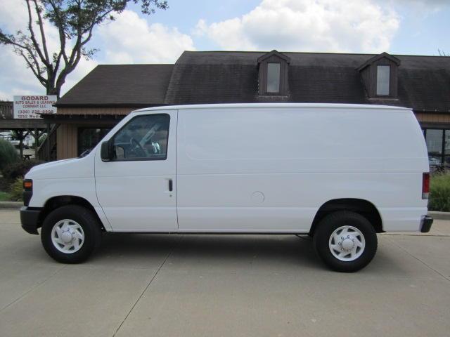 2009 Ford Econoline Sedan 1.8 S