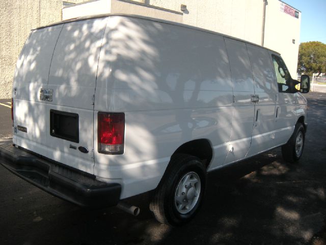 2009 Ford Econoline Awd-turbo