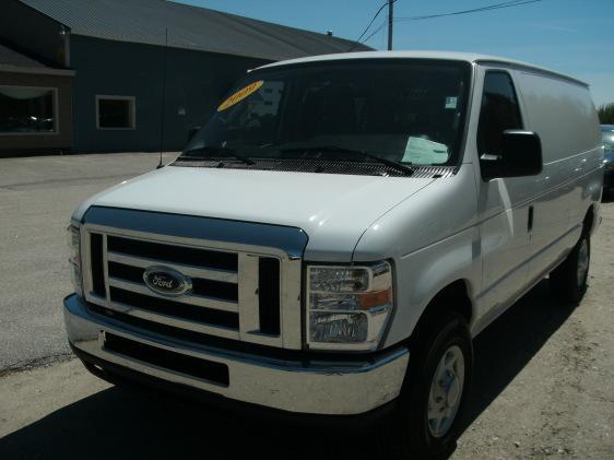 2009 Ford Econoline Base