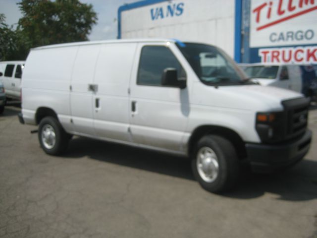 2009 Ford Econoline Awd-turbo