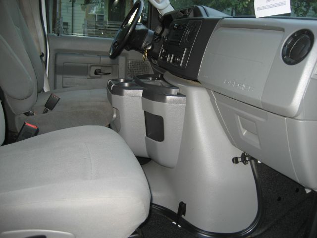 2010 Ford Econoline Awd-turbo