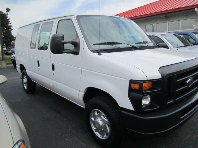 2010 Ford Econoline Awd-turbo