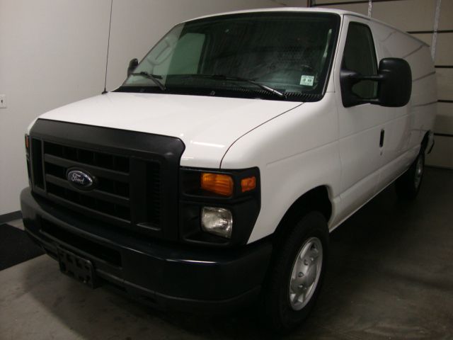 2010 Ford Econoline Awd-turbo