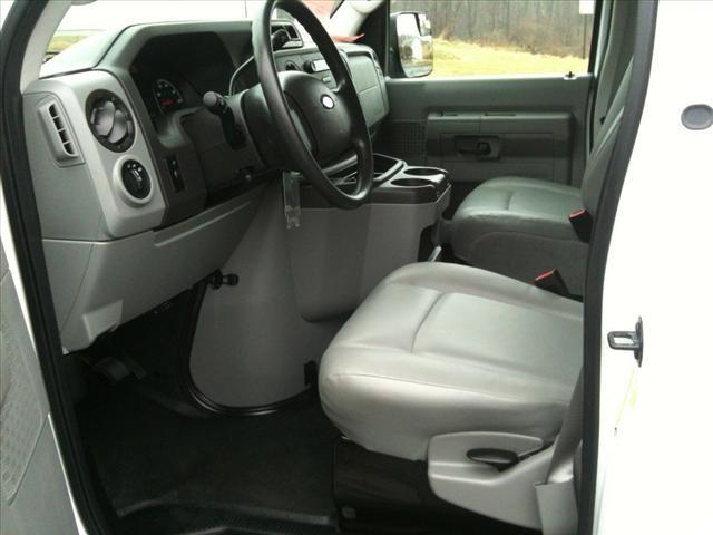 2011 Ford Econoline Awd-turbo