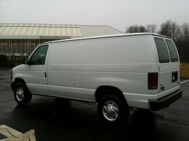 2011 Ford Econoline Awd-turbo