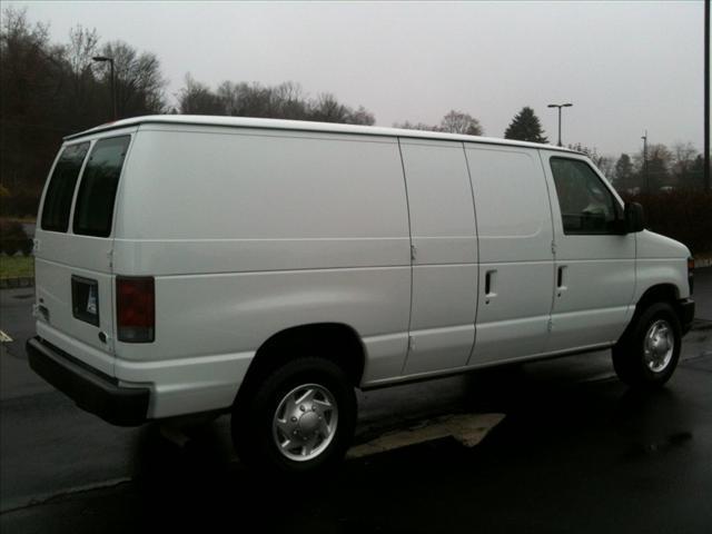 2011 Ford Econoline Awd-turbo