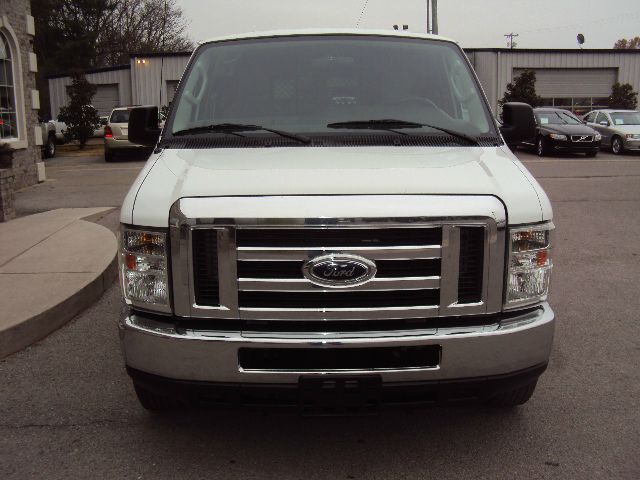 2011 Ford Econoline Awd-turbo