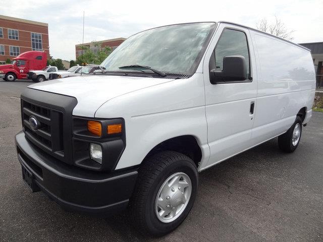 2011 Ford Econoline 2.5i Wagon