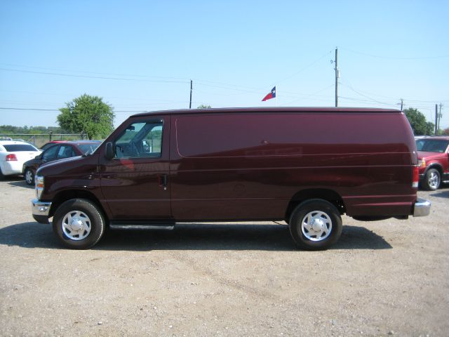 2011 Ford Econoline 2dr I4 Auto EX-L PZEV