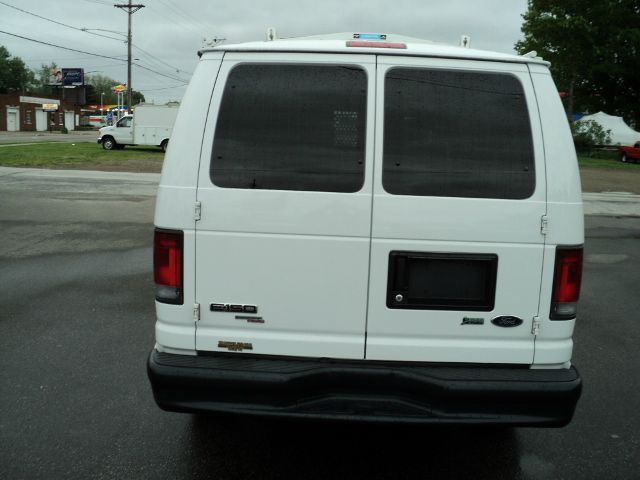 2011 Ford Econoline SE Truck