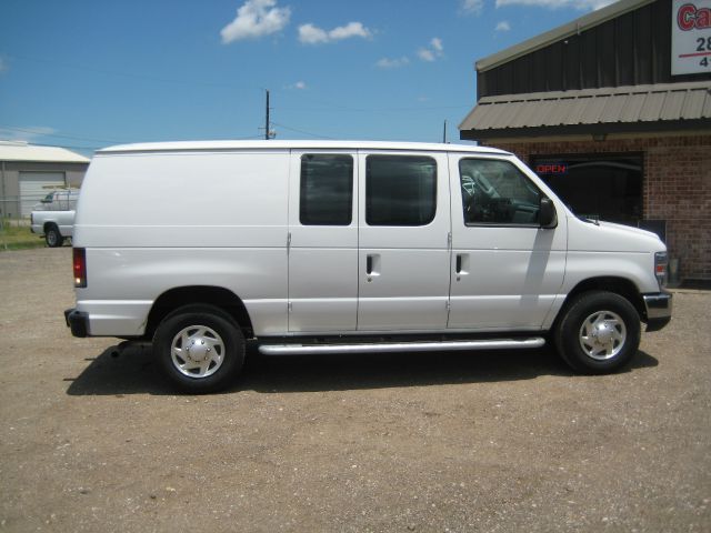 2012 Ford Econoline Awd-turbo