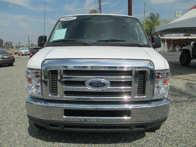 2012 Ford Econoline Awd-turbo