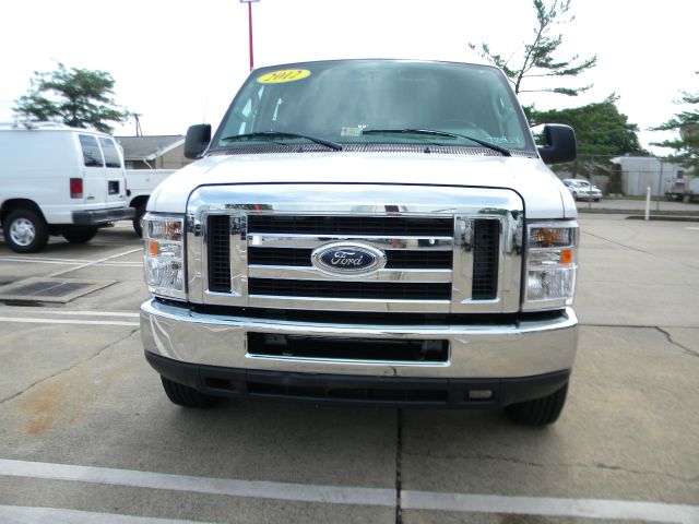 2012 Ford Econoline Awd-turbo