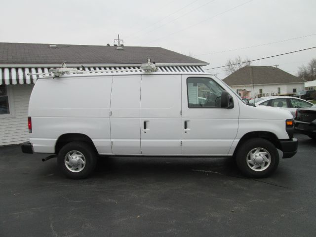 2012 Ford Econoline Awd-turbo