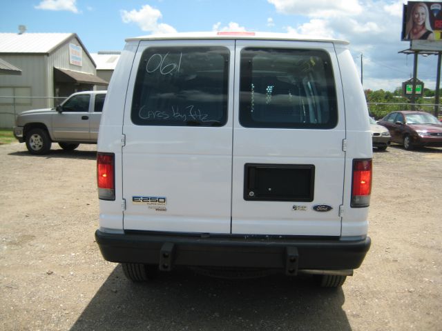 2012 Ford Econoline Awd-turbo