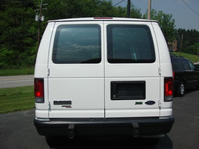 2012 Ford Econoline Awd-turbo