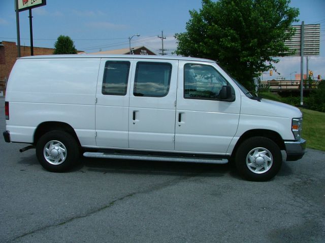 2012 Ford Econoline Awd-turbo