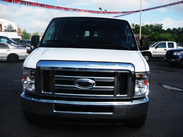 2012 Ford Econoline Awd-turbo