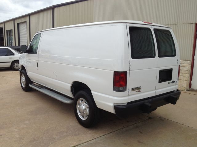 2012 Ford Econoline Awd-turbo