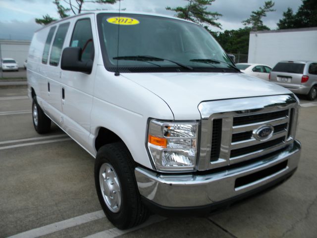 2012 Ford Econoline Awd-turbo