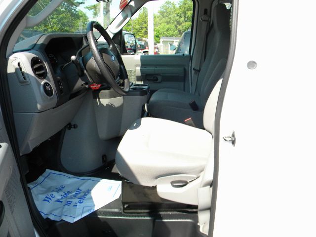 2012 Ford Econoline Awd-turbo