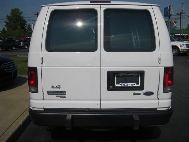 2012 Ford Econoline Manual