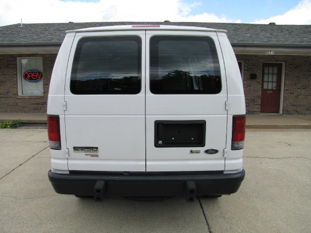 2012 Ford Econoline Awd-turbo