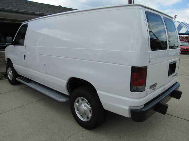 2012 Ford Econoline Awd-turbo