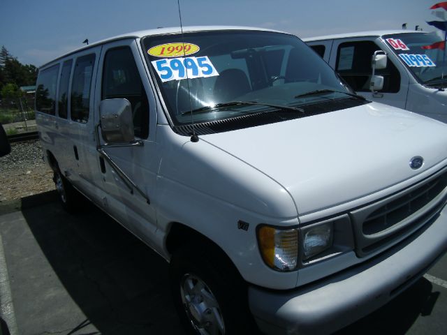 1999 Ford Econoline Wagon Navigation W/premium Pk.plus