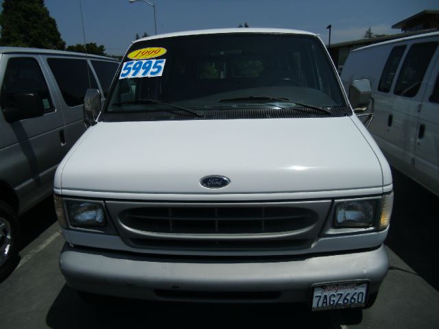 1999 Ford Econoline Wagon Navigation W/premium Pk.plus