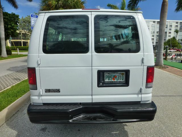 2003 Ford Econoline Wagon 2dr Cpe V6 Manual GT