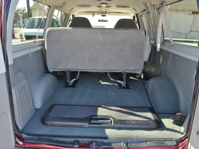 2003 Ford Econoline Wagon ESi