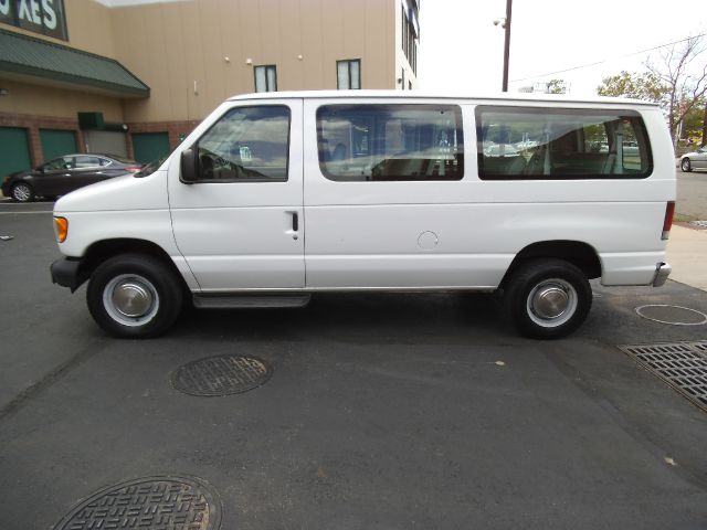 2003 Ford Econoline Wagon Navigation W/premium Pk.plus