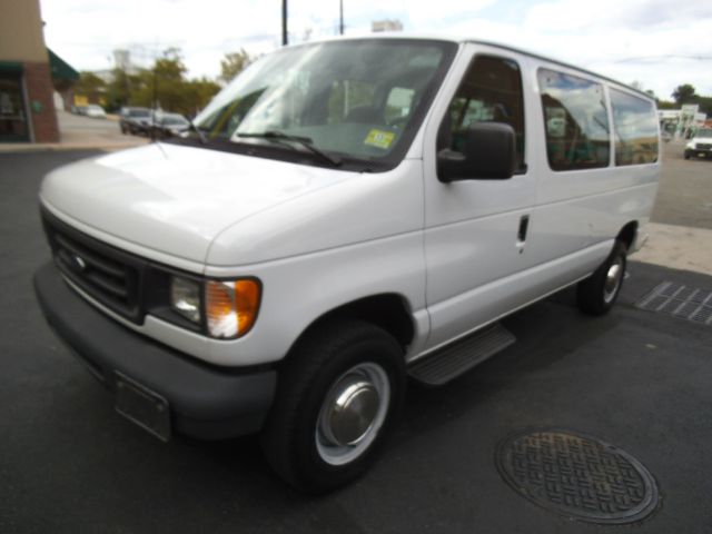 2003 Ford Econoline Wagon Navigation W/premium Pk.plus