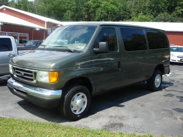 2004 Ford Econoline Wagon Navigation W/premium Pk.plus