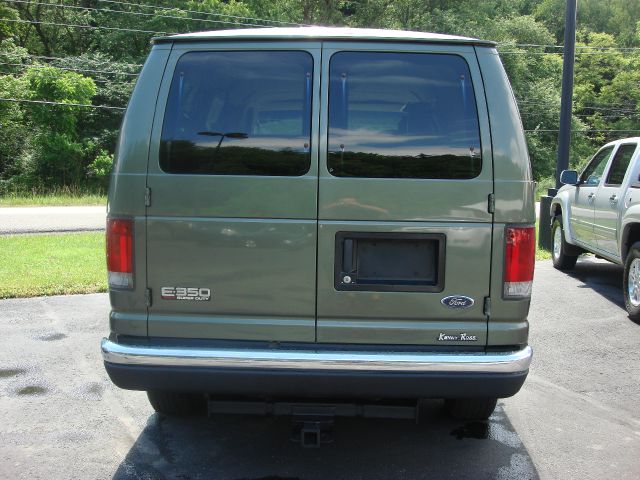 2004 Ford Econoline Wagon Navigation W/premium Pk.plus